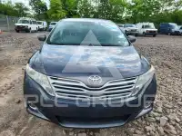 2010 Toyota VENZA фото
