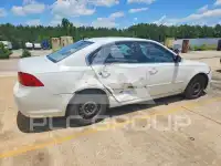 2010 KIA Optima photo