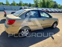 2010 KIA Rio photo