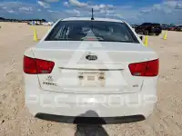 2010 KIA Forte фото