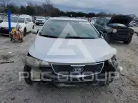 2010 KIA Forte photo