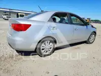 2010 KIA Forte photo