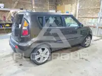 2010 KIA Soul фото