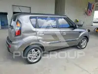 2010 KIA Soul фото