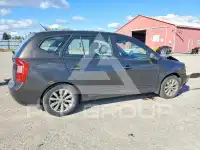 2010 KIA Rondo photo