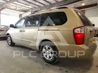 2010 KIA Sedona фото