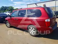 2010 KIA Sedona photo