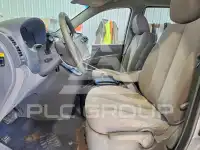 2010 KIA Sedona фото