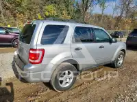 2010 Ford ESCAPE photo