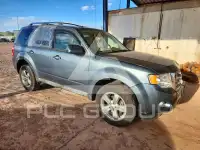 2010 Ford ESCAPE photo