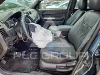 2010 Ford ESCAPE photo