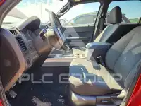 2010 Ford ESCAPE photo