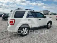 2010 Ford ESCAPE photo