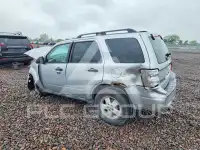 2010 Ford ESCAPE photo