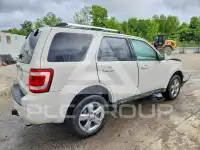 2010 Ford ESCAPE photo