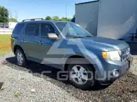 2010 Ford ESCAPE photo