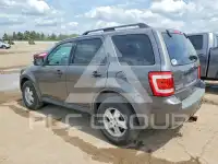 2010 Ford ESCAPE photo