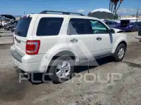 2010 Ford ESCAPE photo