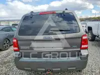 2010 Ford ESCAPE photo