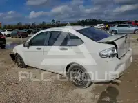 2010 Ford FOCUS фото