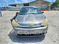 2010 Ford FOCUS photo