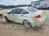 2010 Ford FOCUS фото