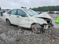 2010 Ford FOCUS photo