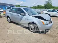 2010 Ford FOCUS фото