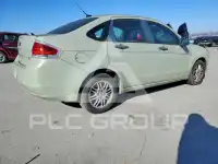 2010 Ford FOCUS photo