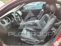 2010 Ford MUSTANG photo
