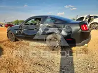 2010 Ford MUSTANG photo