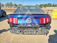 2010 Ford MUSTANG photo