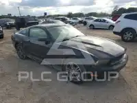 2010 Ford MUSTANG photo
