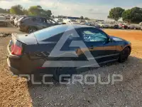 2010 Ford MUSTANG photo