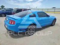 2010 Ford MUSTANG фото