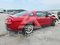 2010 Ford MUSTANG фото