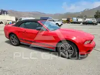 2010 Ford MUSTANG фото