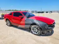 2010 Ford MUSTANG photo