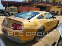 2010 Ford MUSTANG фото