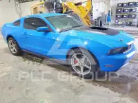2010 Ford MUSTANG фото
