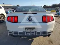 2010 Ford MUSTANG фото