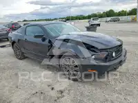 2010 Ford MUSTANG фото