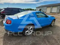 2010 Ford MUSTANG фото
