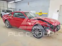 2010 Ford MUSTANG photo