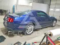 2010 Ford MUSTANG фото