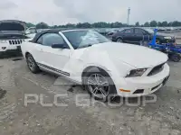 2010 Ford MUSTANG фото
