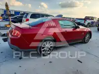 2010 Ford MUSTANG photo