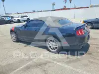 2010 Ford MUSTANG фото