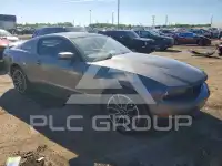 2010 Ford MUSTANG photo