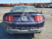 2010 Ford MUSTANG photo
